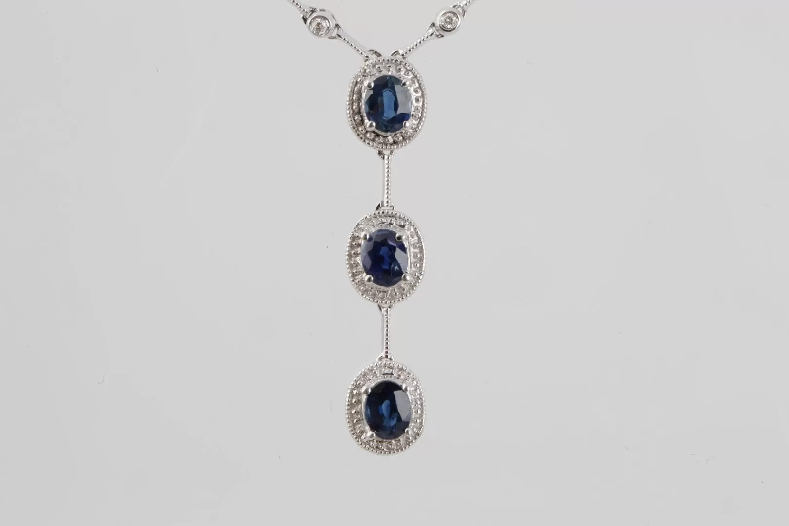 16.5'' 14k White Gold 0.05ctw Diamond 2.94tcw Sapphire Necklace (5.50g.)