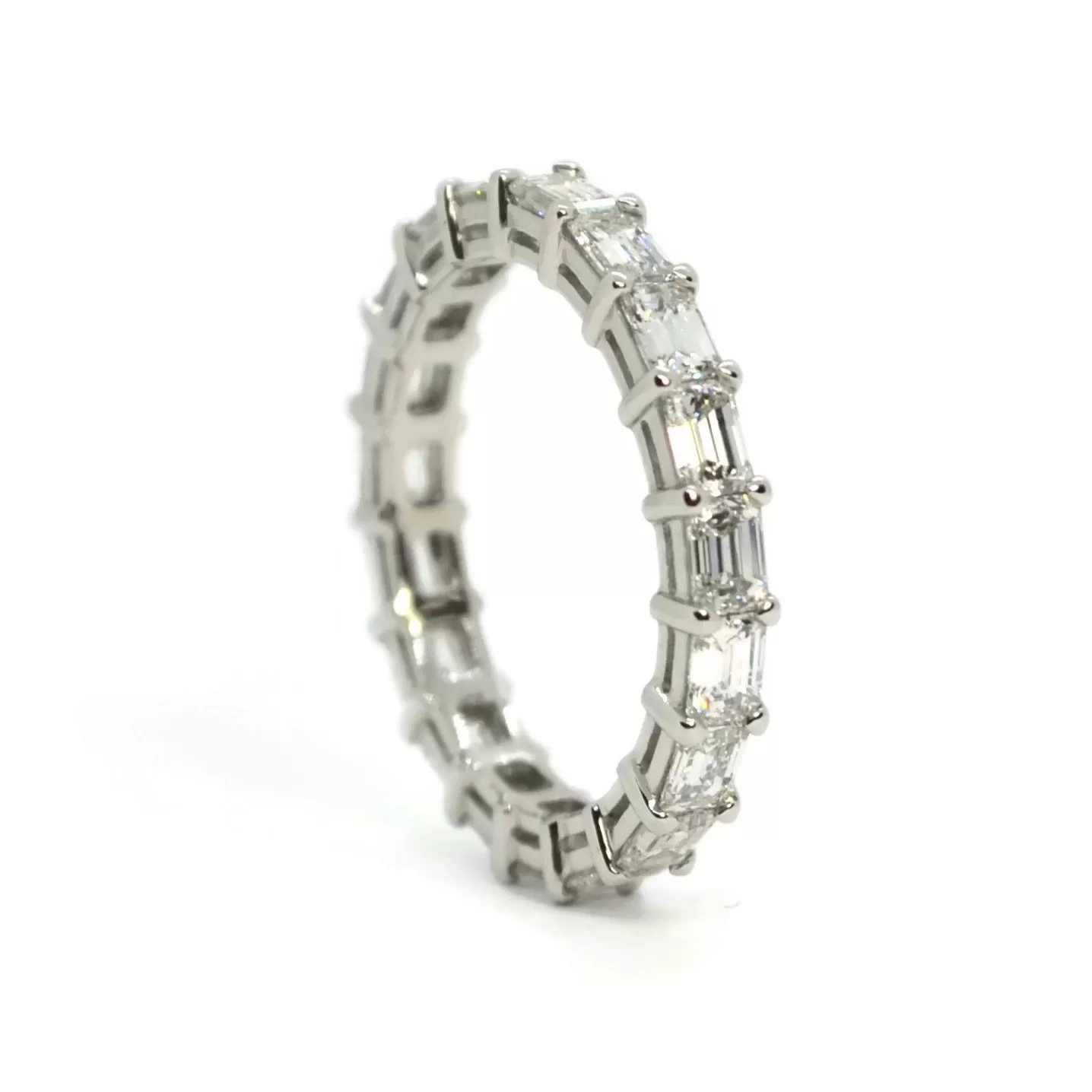 AFJ Diamond Collection - Eternity Band Ring with Emerald-cut Diamonds horizontal 2.34 carats, Platinum