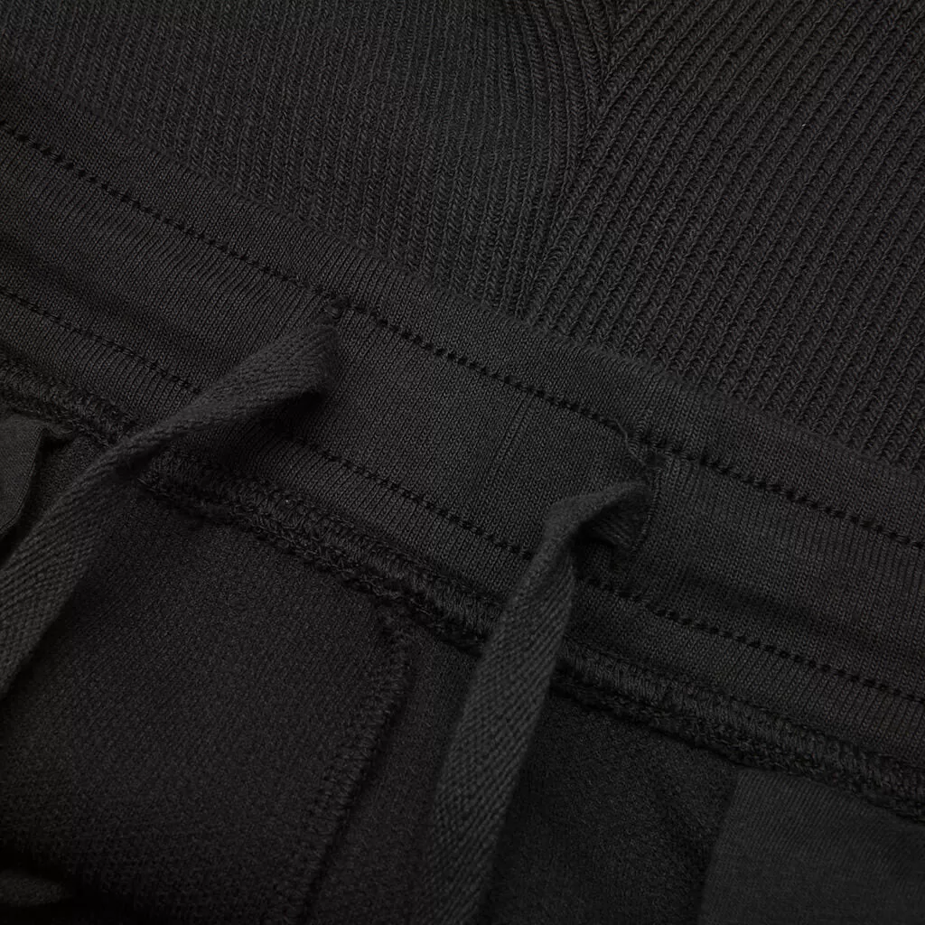 Bermuda Sweat Shorts - Black