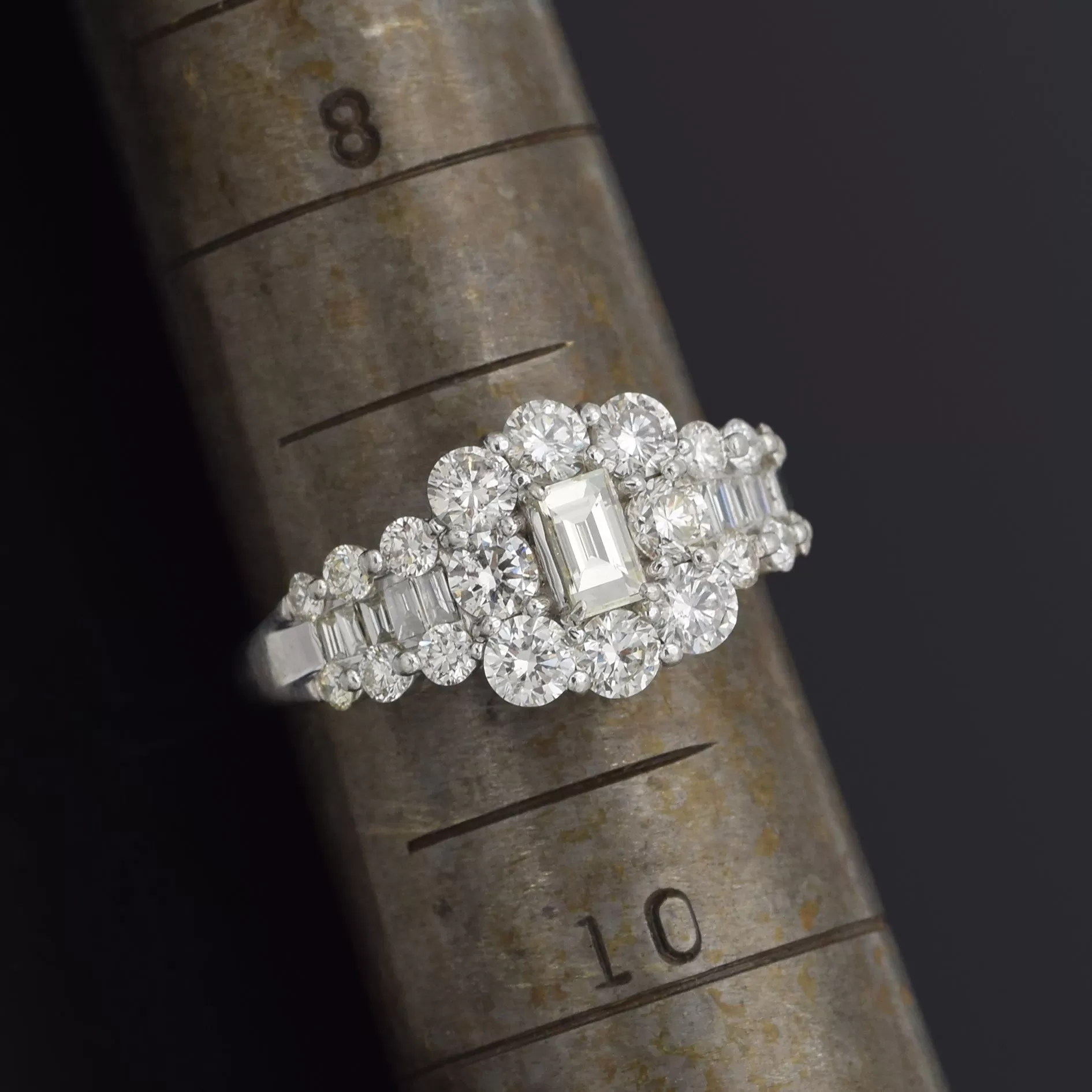 Estate 900 Platinum 2.01 TCW Diamond Band Ring