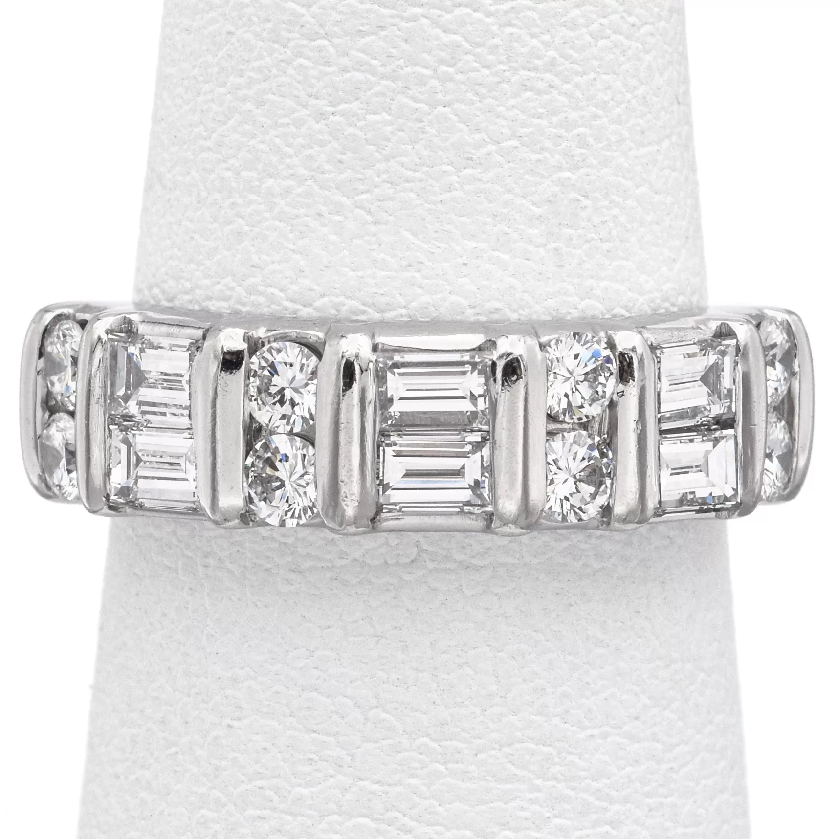 Estate Platinum 1.06 TCW Diamond Two-Row Band Ring Size 5.75