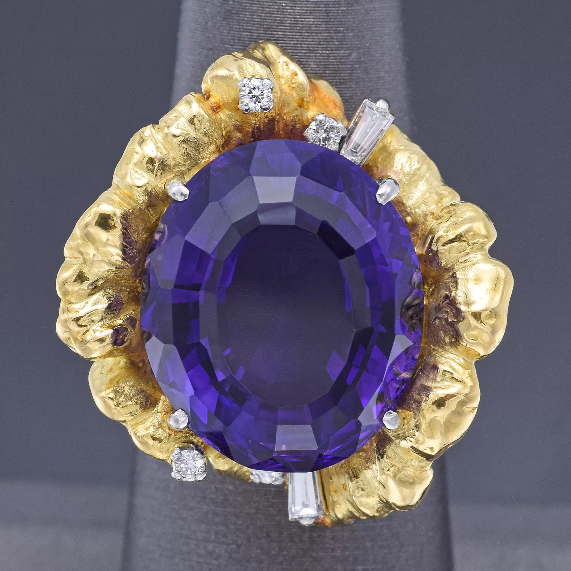 KOJI IWAKURA 18K Gold & Platinum 19.05 Ct Amethyst & Diamond Cocktail Ring