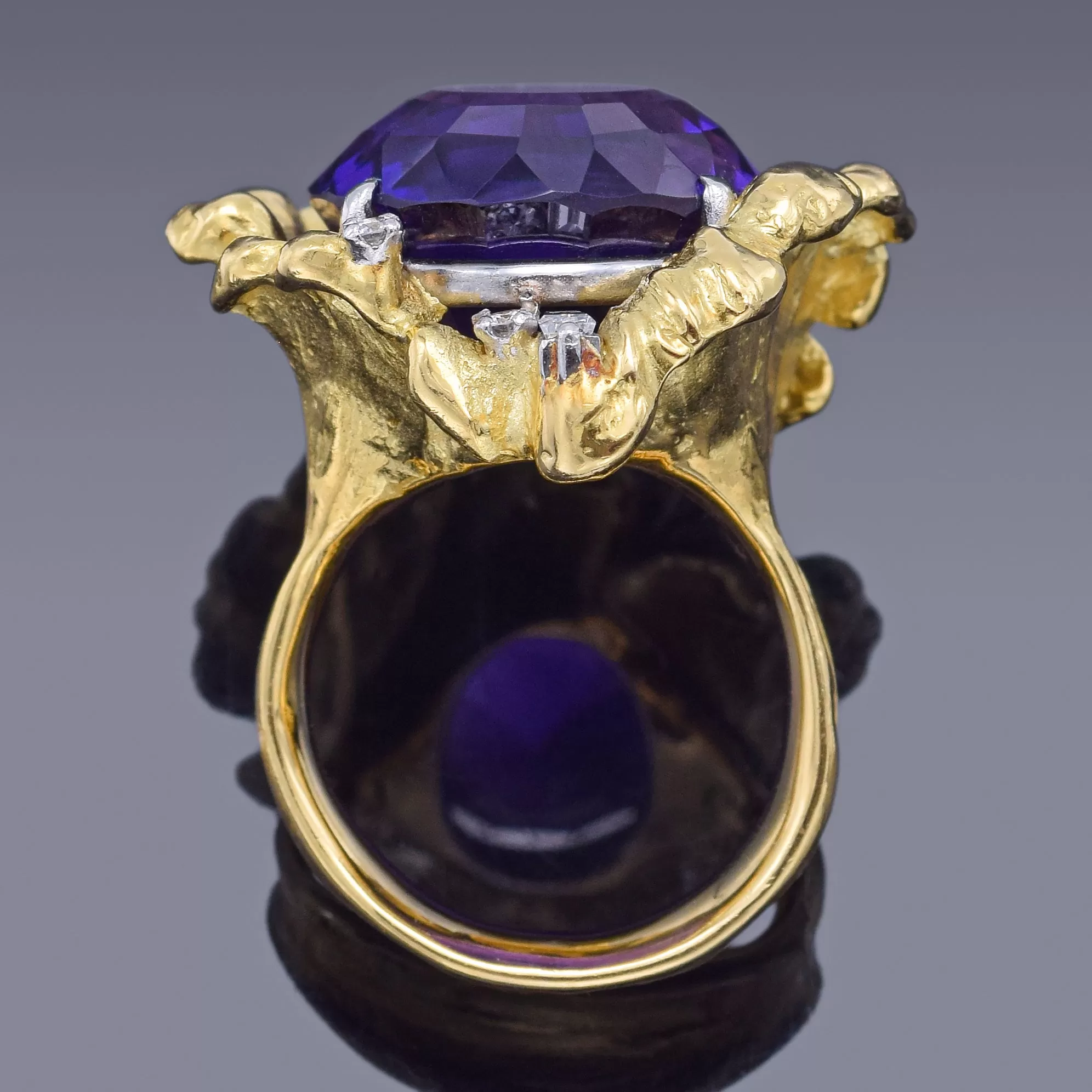 KOJI IWAKURA 18K Gold & Platinum 19.05 Ct Amethyst & Diamond Cocktail Ring