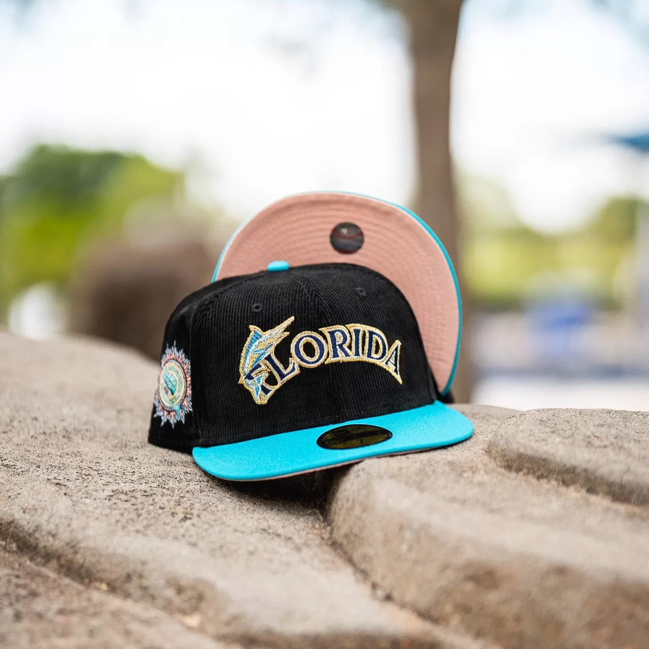 New Era Florida Marlins Pink UV (Corduroy Black/Teal)