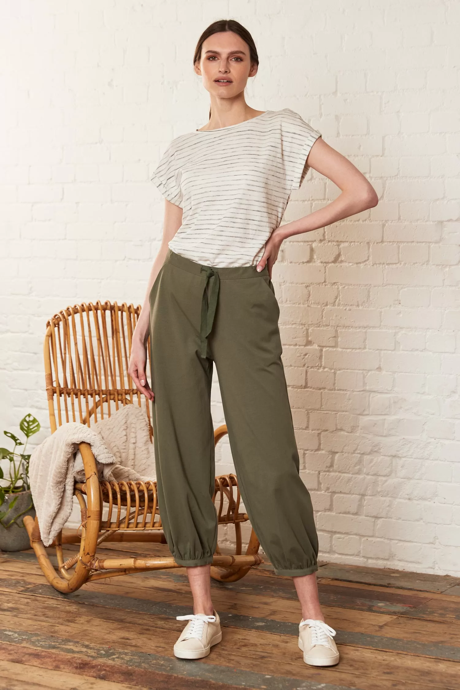 Nomads - Yoga Trousers - Sage