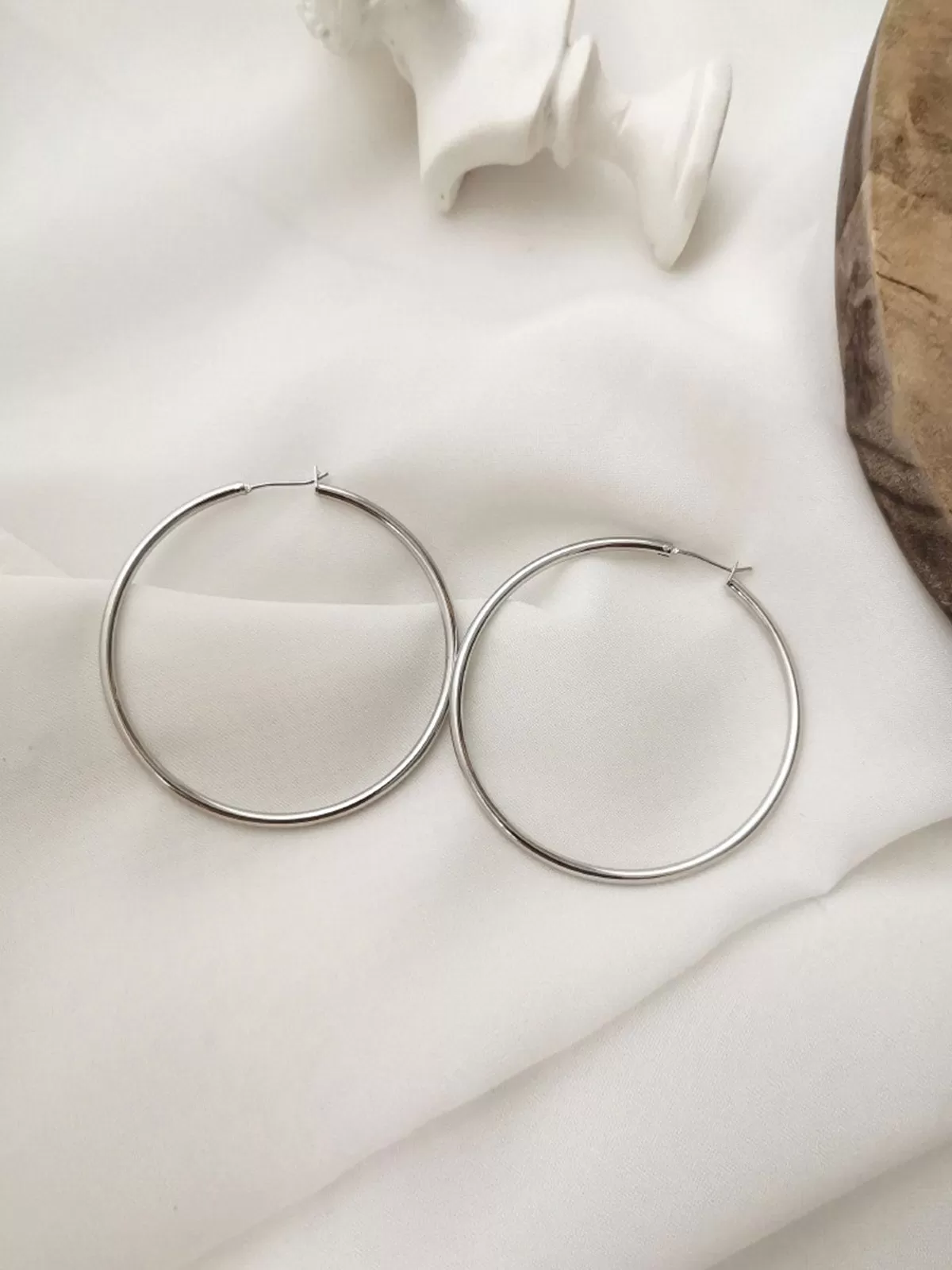 Simple Circle Earrings