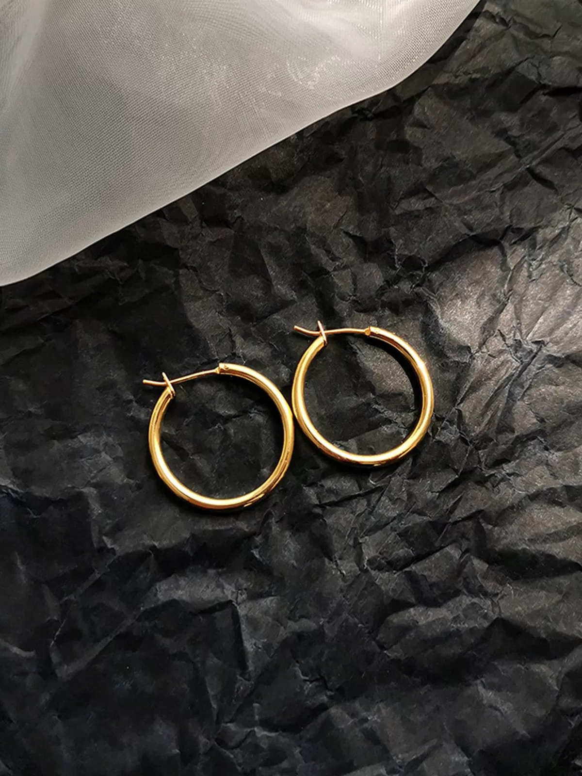 Simple Circle Earrings