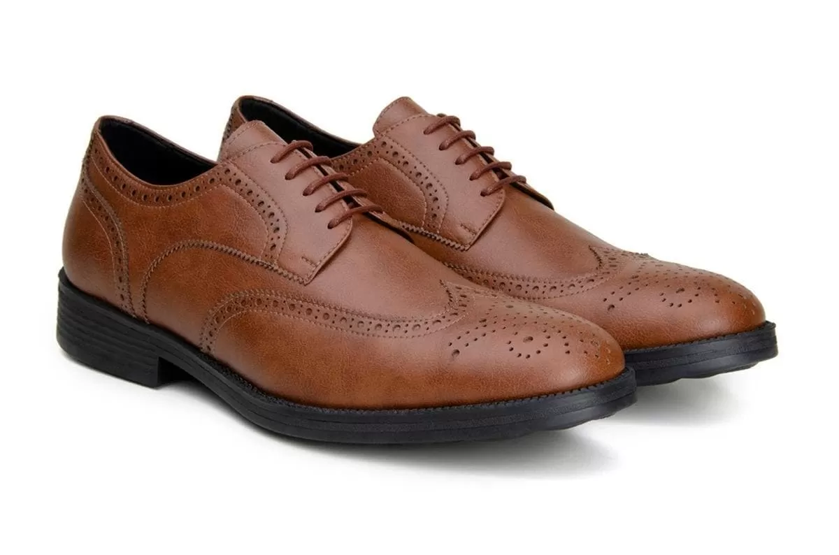 'Viterbo' classic wing-tip vegan leather by Vincente Verde -  cognac