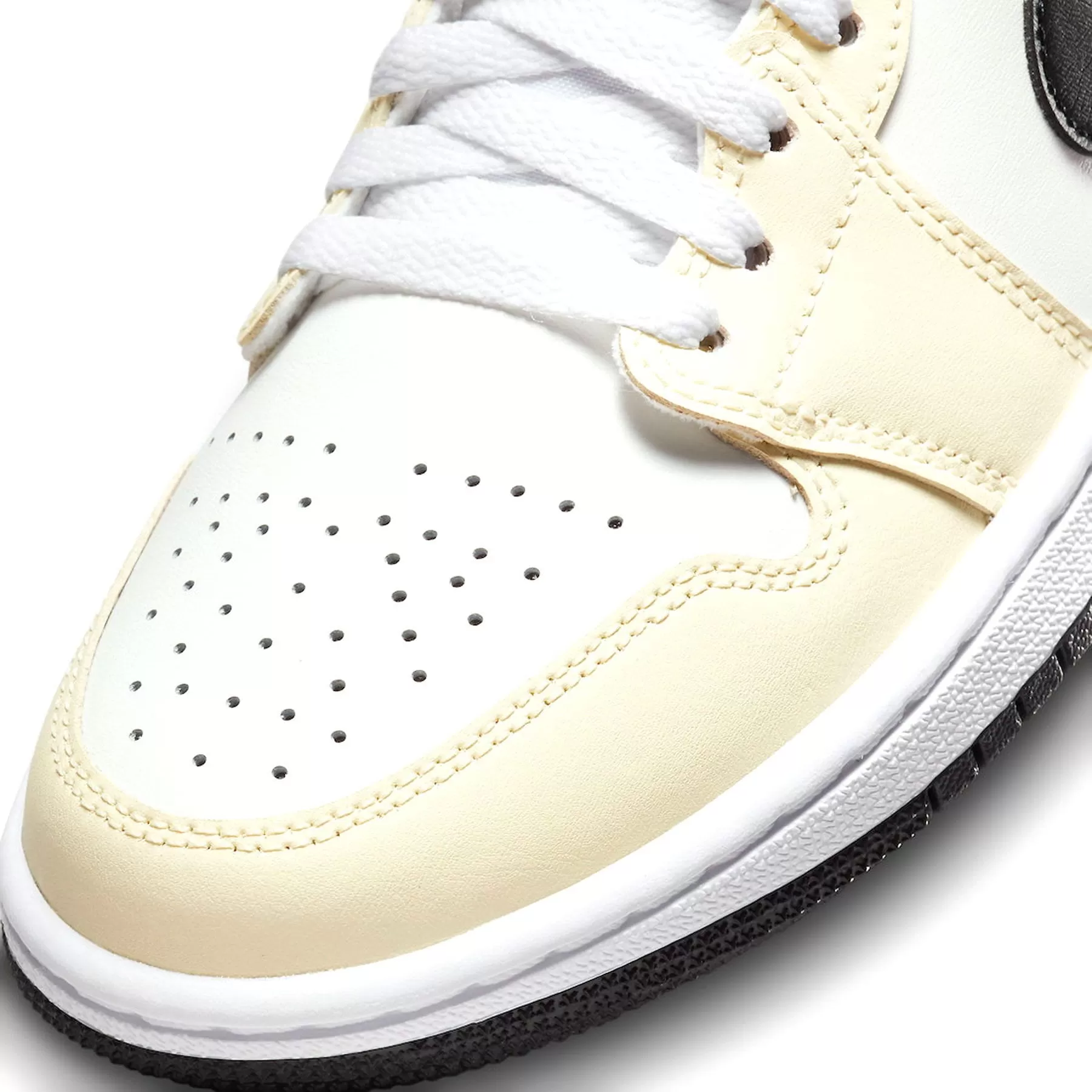 Wmns Air Jordan 1 Mid "Coconut Milk"