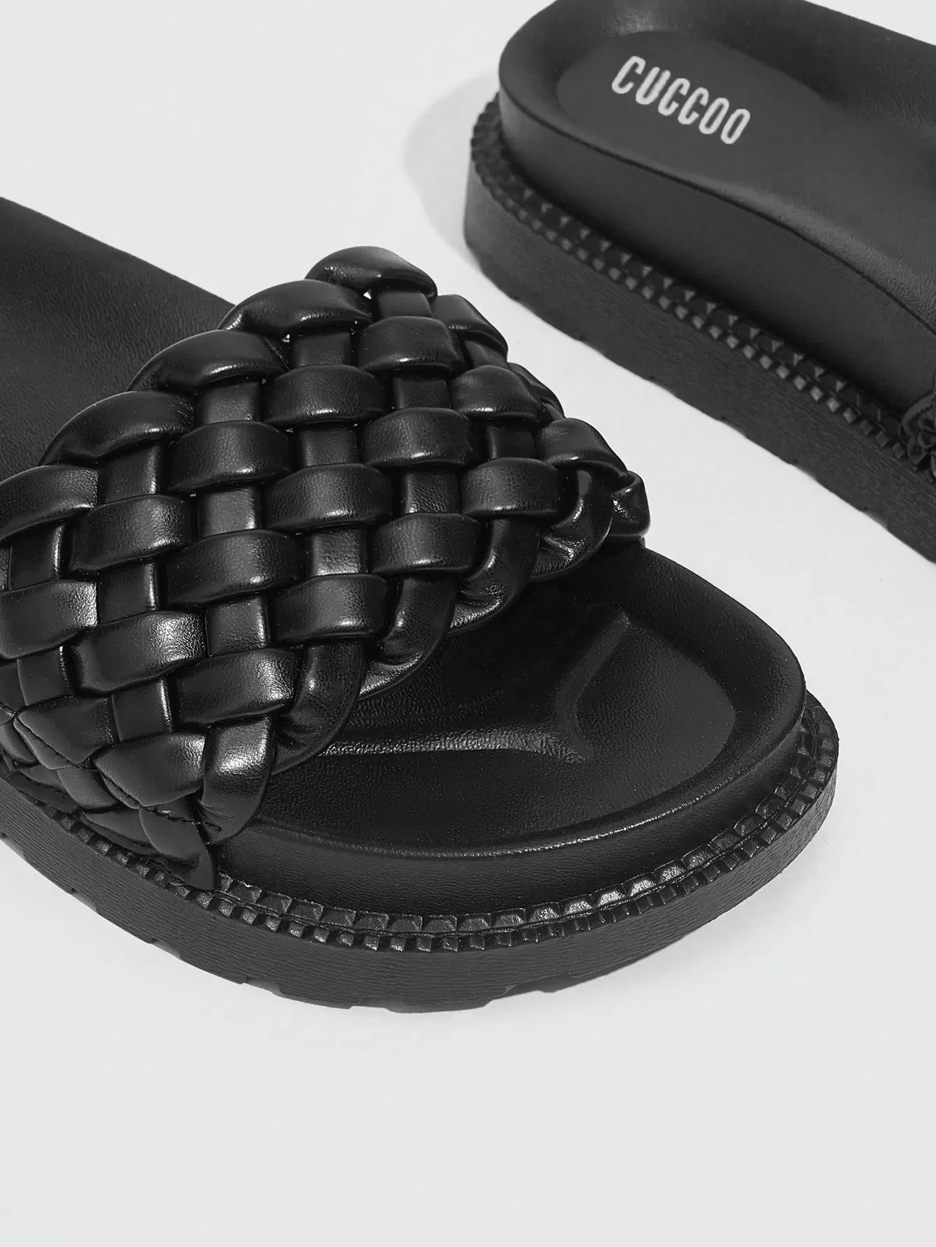 Woman Shoes Stylish Black Woven Platform Slippers For Spring And Summer